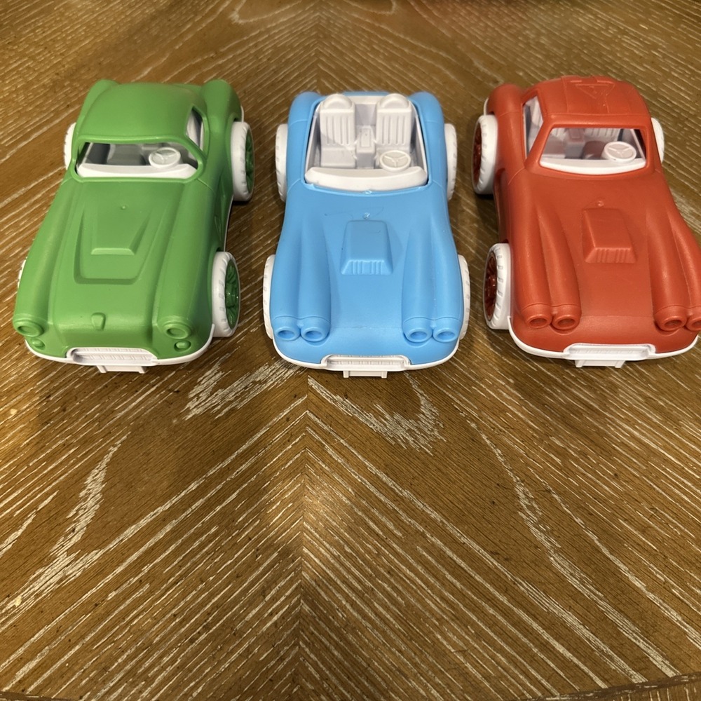 3 Greenbrier International Plastic Toy Cars 1-Green, 1-Red, 1 Blue. Blue Damaged